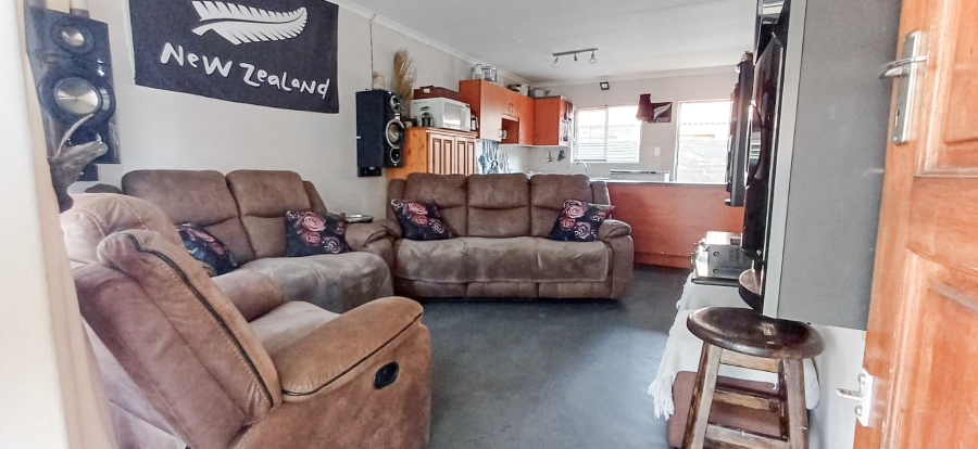 3 Bedroom Property for Sale in Vaalpark Free State